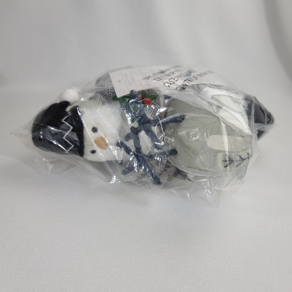 (2) Target Featherly Friends Bird ISKALL - Picture 4 of 11